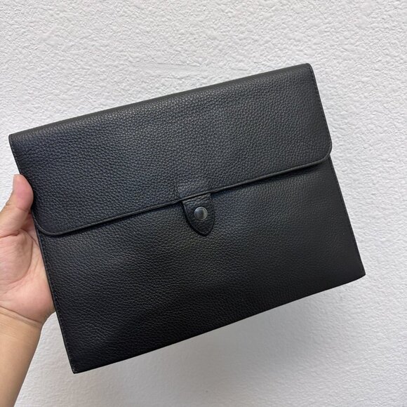 Coach Pebble Leather Tablet Sleeve. Black. New with Tag. - Picture 1 of 7